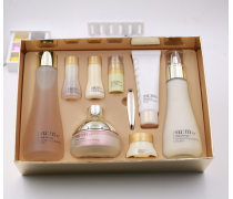 化妆品批发 构建高效产品库的关键策略与实操指南